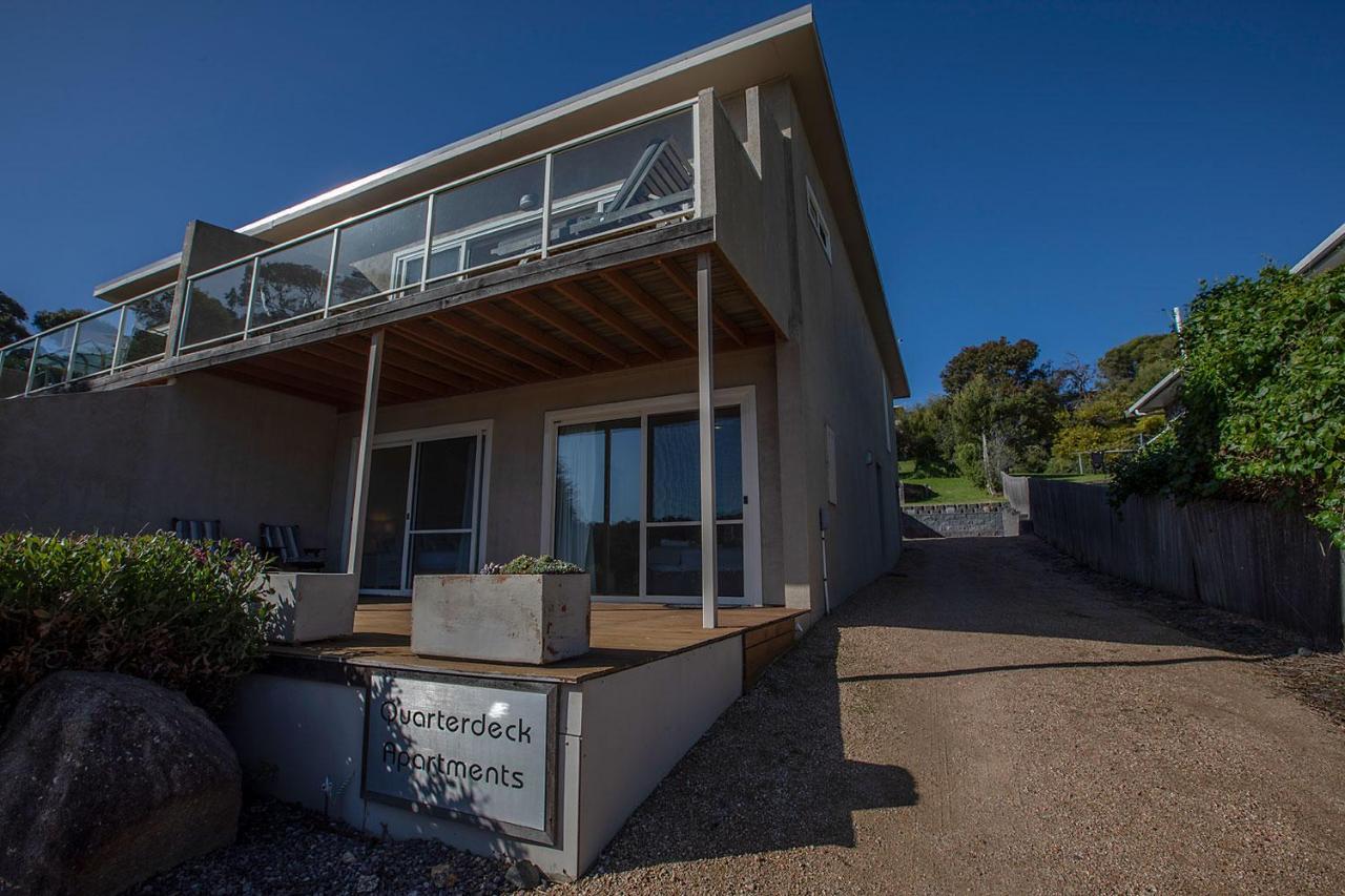 Quarterdeck Apartment Binalong Bay Esterno foto